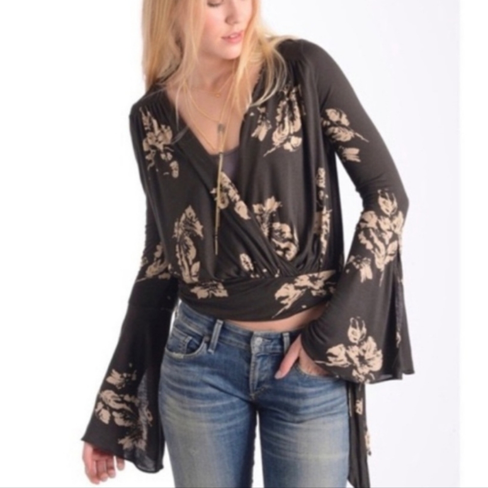 Free People Fiona Bell Sleeve Surplice Tie Waist Crop Top Size XS